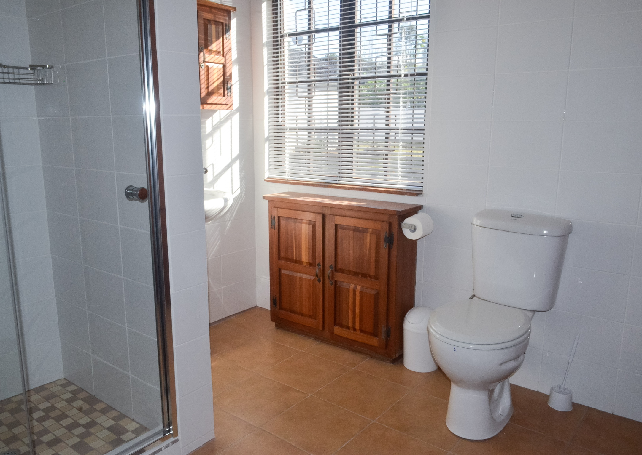 The Manor photo 9